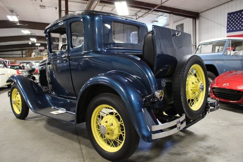 Coupe in Traverse City, United States 4 - 19150426