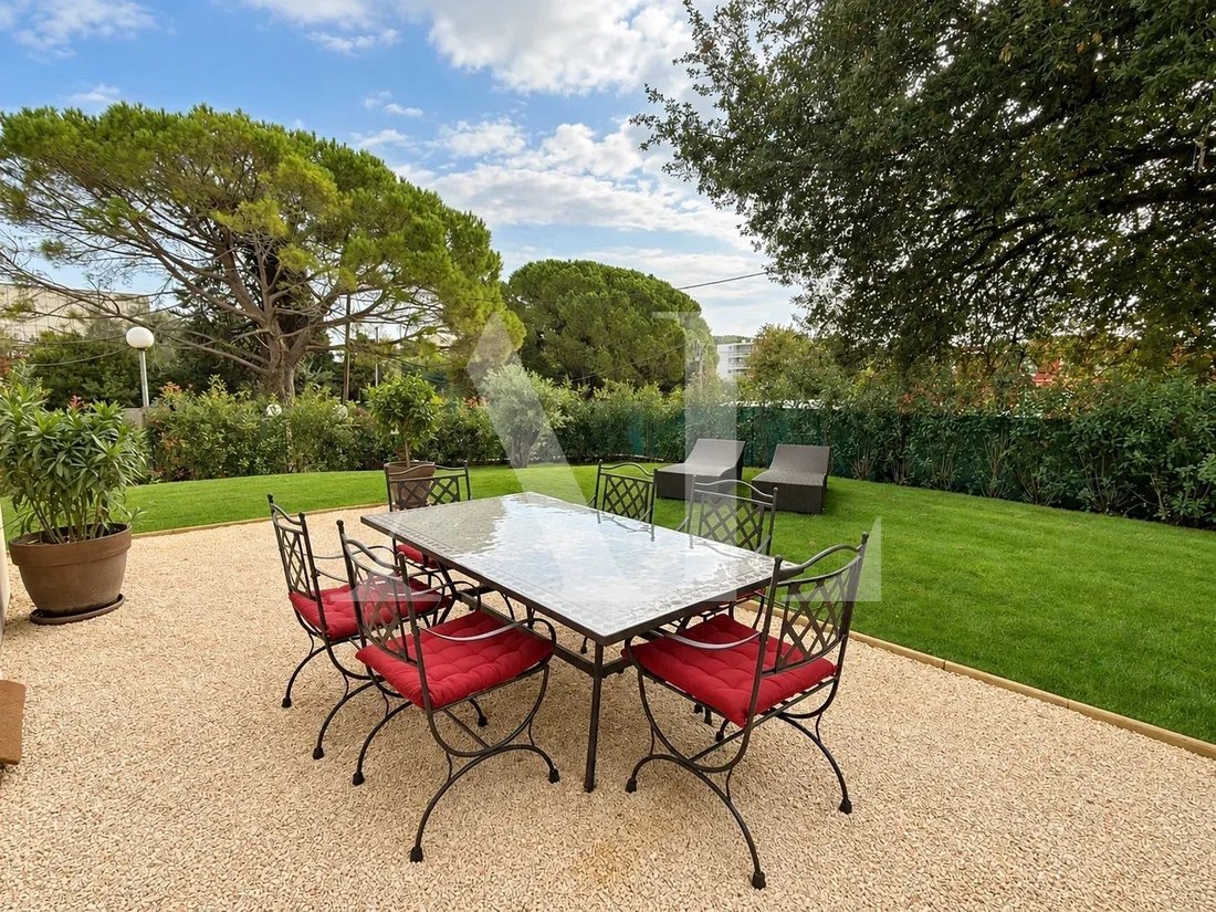 Villa in Saint Maymes-Lauvert, Antibes, Frankreich 5 - 19150763