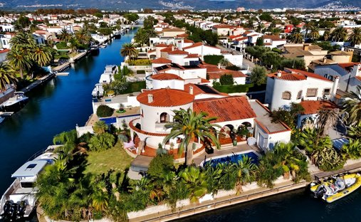 Villa en Ampuriabrava, Cataluña, España 1