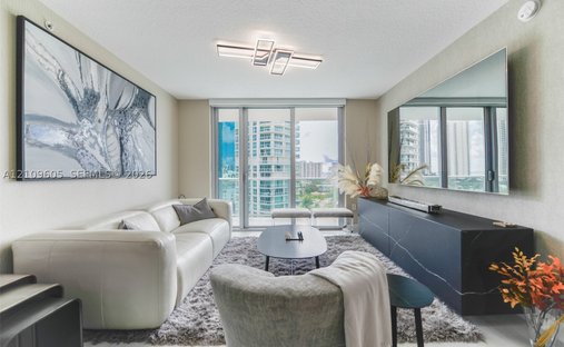 Appartement à Golden Beach, Floride, États-Unis 1