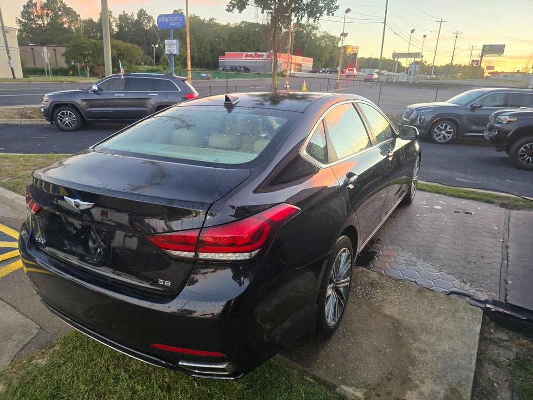 Sedan in West Columbia, SC, United States 5 - 19151463