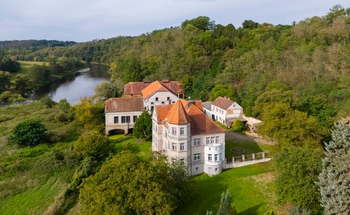 Haus in Chrást, Plzeňský kraj, Tschechien 1
