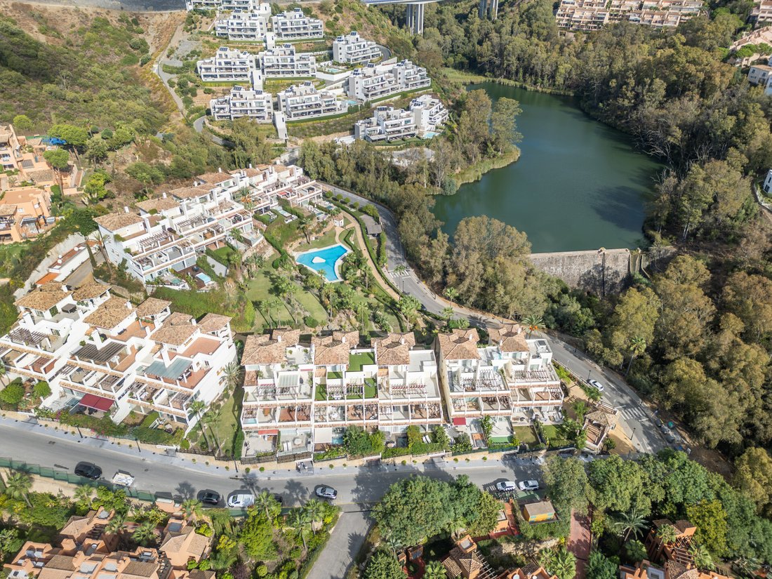 Apartment in Nueva Andalucia, Marbella, Spain 2 - 19151104