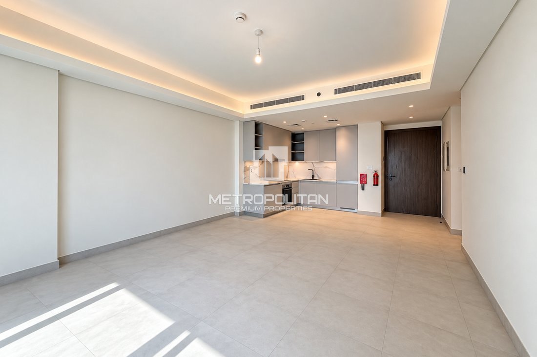 Apartment in Umm Suqeim, Dubai, United Arab Emirates 2 - 19151551