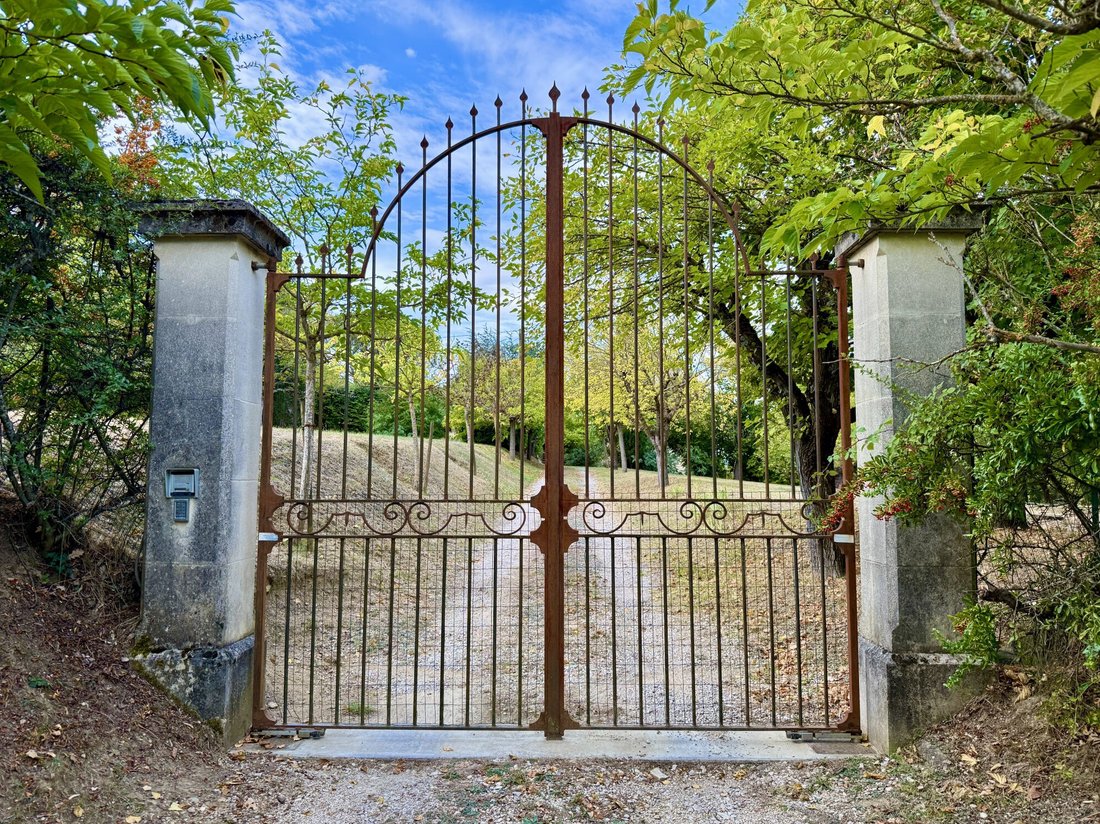 Landhaus in Dauphin, Provence-Alpes-Côte d'Azur, Frankreich 1 - 19130183