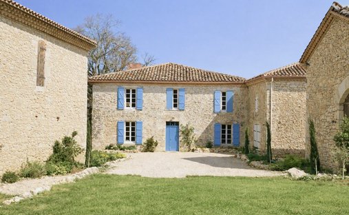 Landhaus in Sankt Leonard, Okzitanien, Frankreich 1