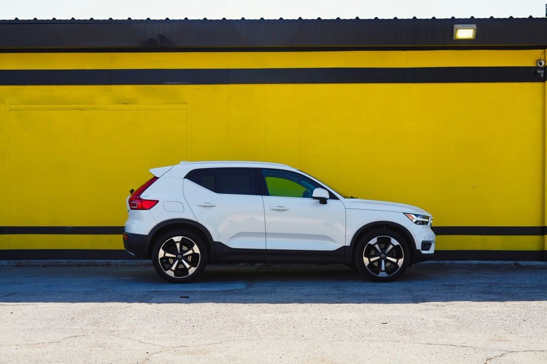 Suv in El Monte, CA, United States 4 - 19151442