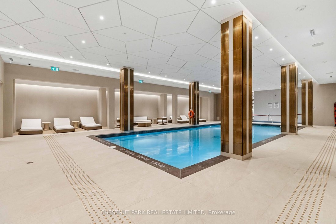 Apartment in Toronto, Ontario, Canada 2 - 19151588
