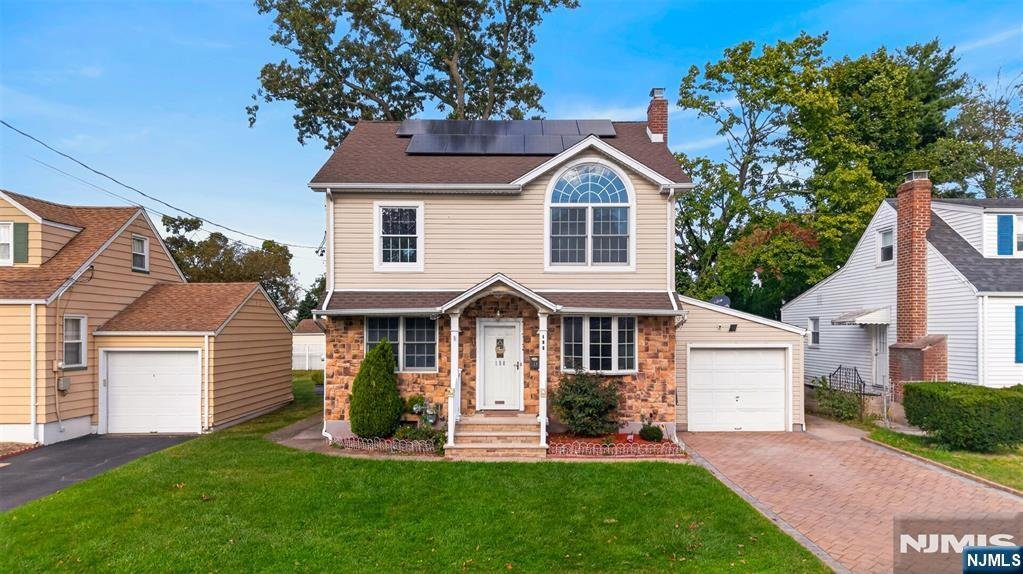 House in Clifton, New Jersey, United States 2 - 19151634