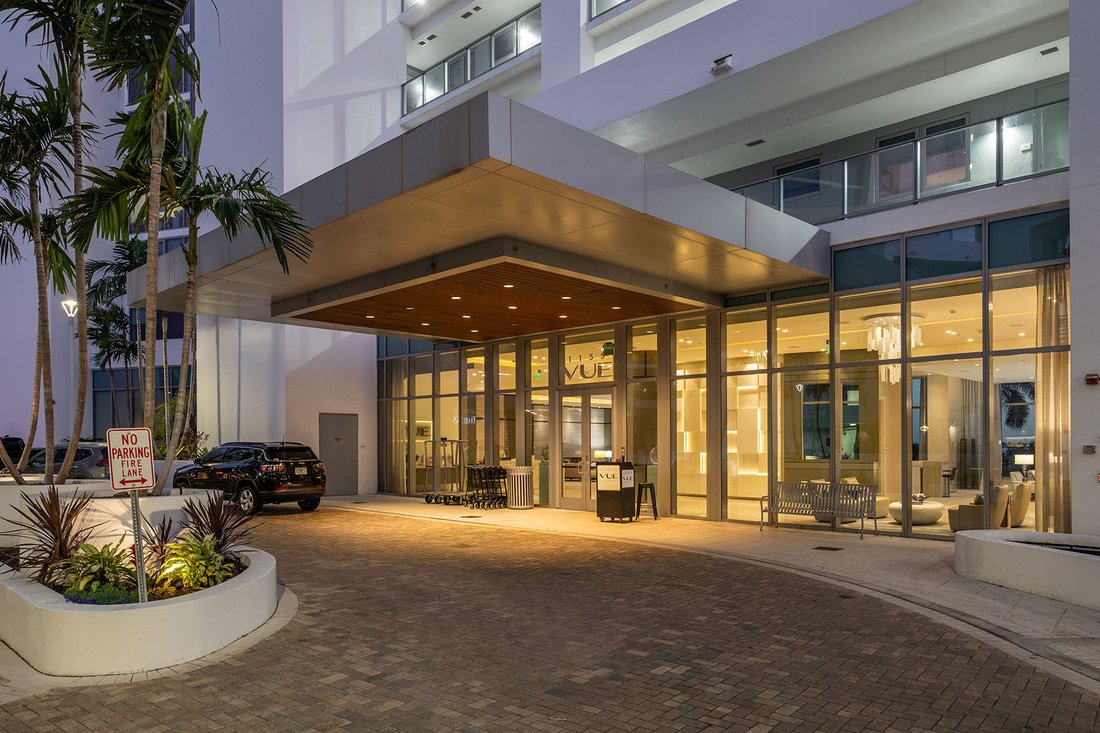 Condo in Sarasota, Florida, United States 5 - 19151804