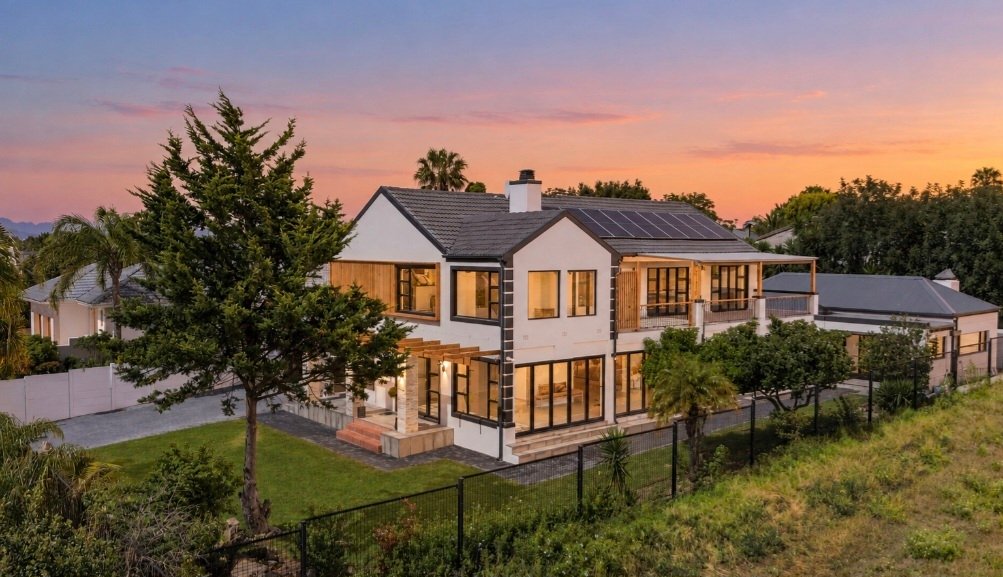 House in Durbanville, Northern Suburbs, Cape Town 1 - 19151781