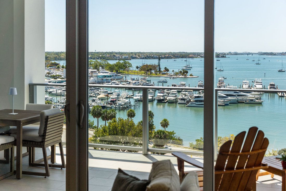 Condo in Sarasota, Florida, United States 1 - 19151804