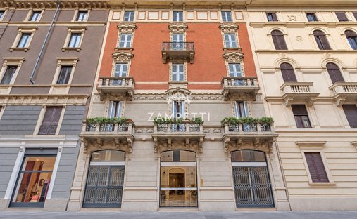 Apartamento en Área de Ariosto - Magenta, Milán, Italia 1