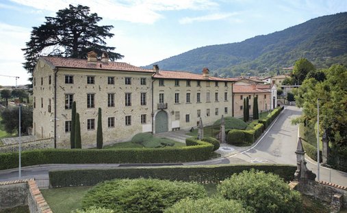Casa en Corte Franca, Lombardía, Italia 1