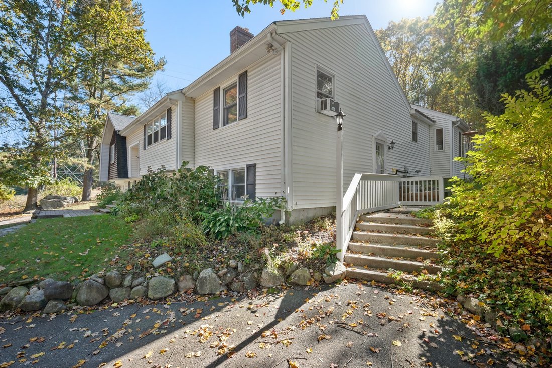 Maison à Holliston, Massachusetts, États-Unis 4 - 19152043