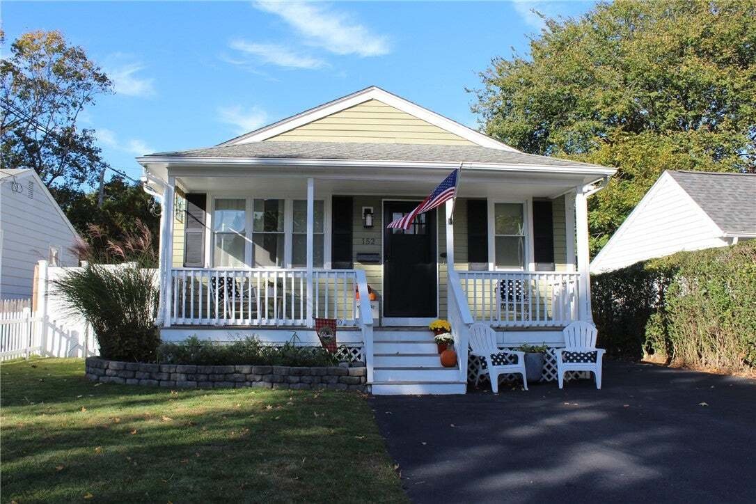 House in Barrington, Rhode Island, United States 1 - 19152190
