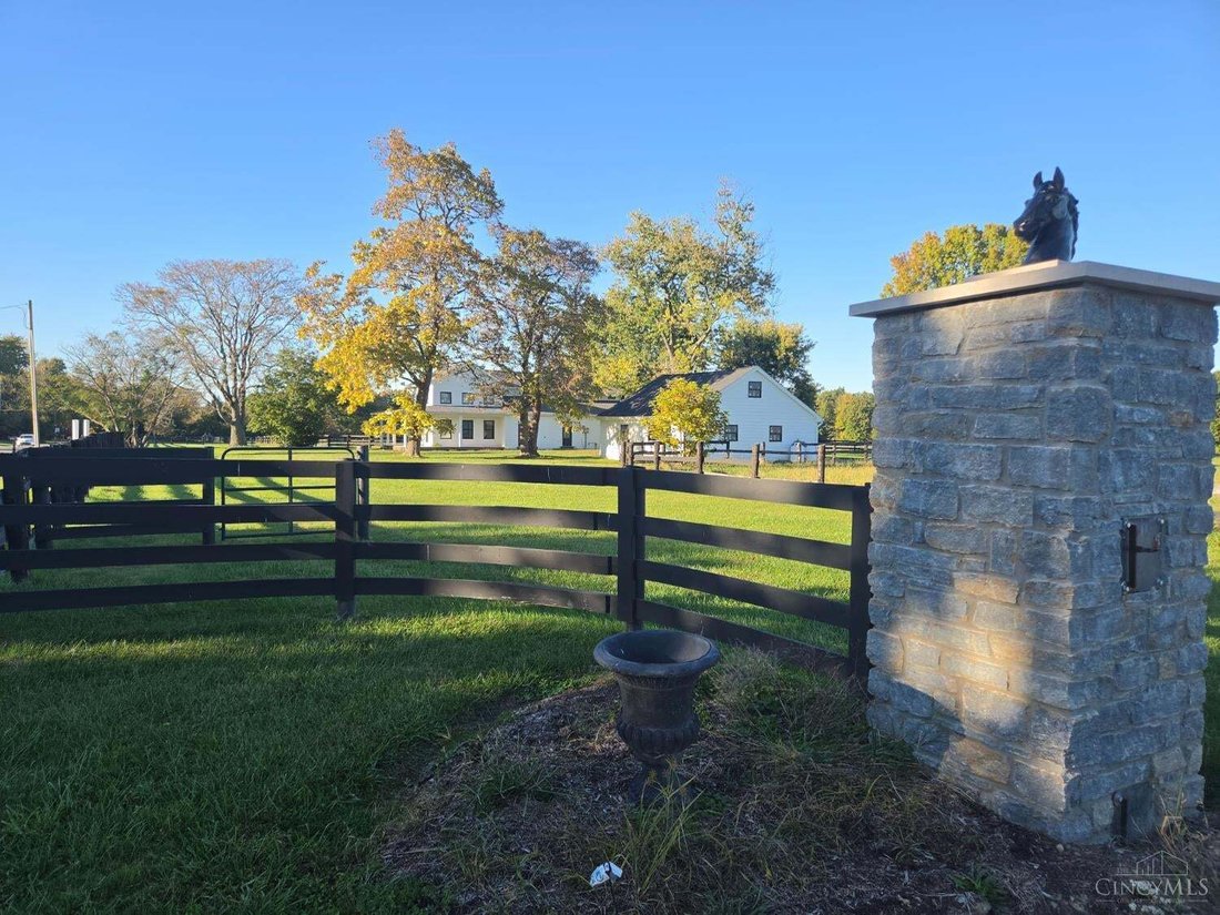 House in Loveland, Ohio, United States 2 - 19146750