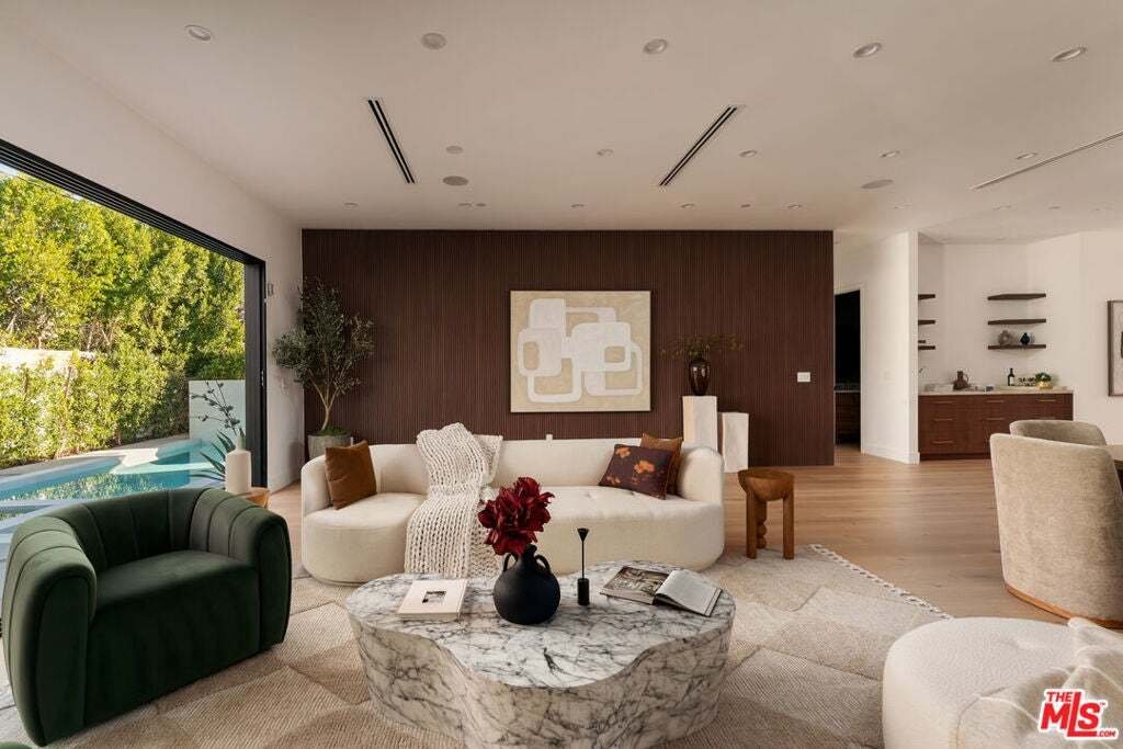 House in Los Angeles, California, United States 4 - 19152172