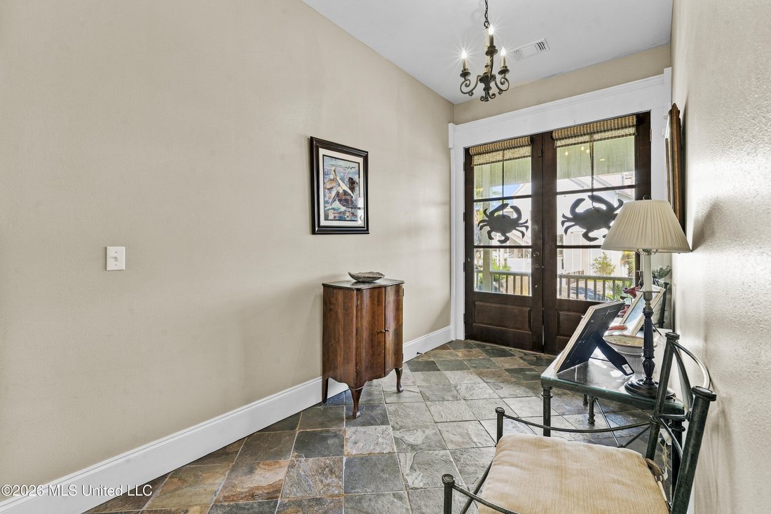 House in Pass Christian, Mississippi, United States 2 - 19152205