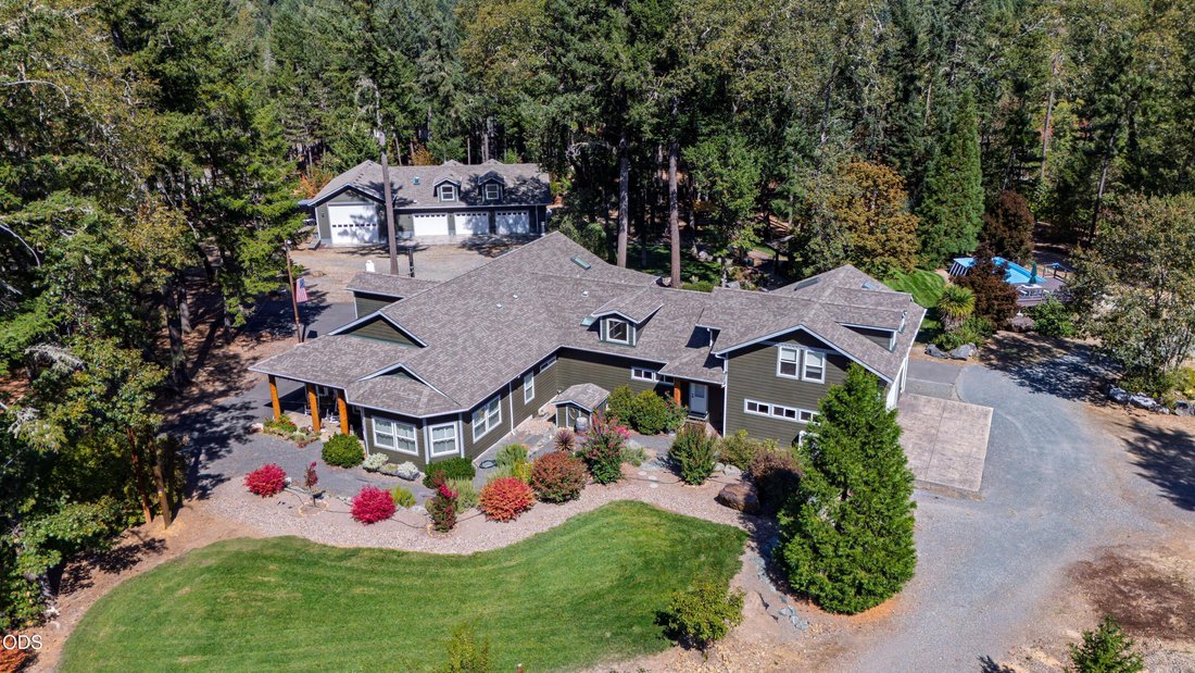 Maison à Grants Pass, Oregon, États-Unis 1 - 19152066