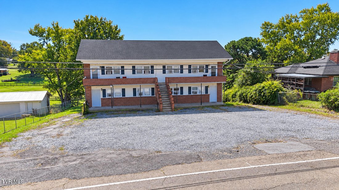Johnson City, Tennessee, United States 4 - 19136197