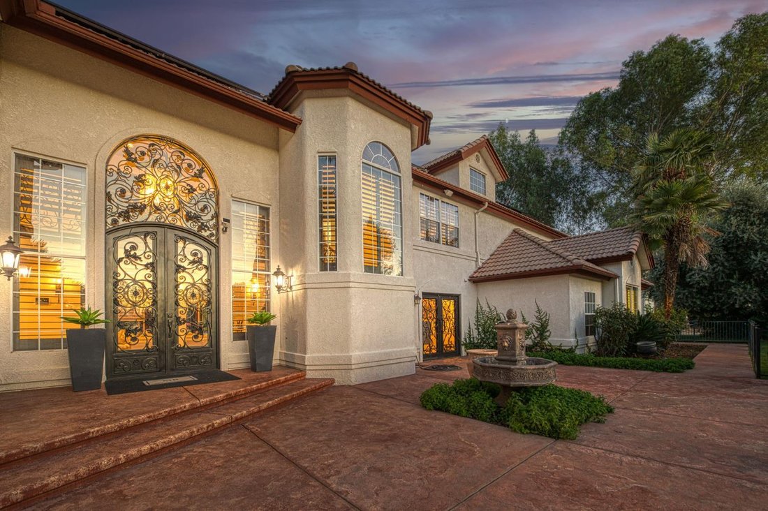Casa a Clovis, California, Stati Uniti 3 - 19152188