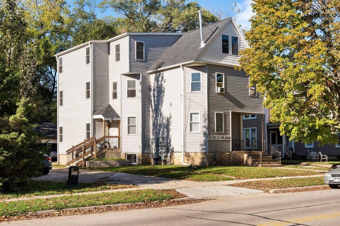 Altro a Janesville, Wisconsin, Stati Uniti 1 - 19152124