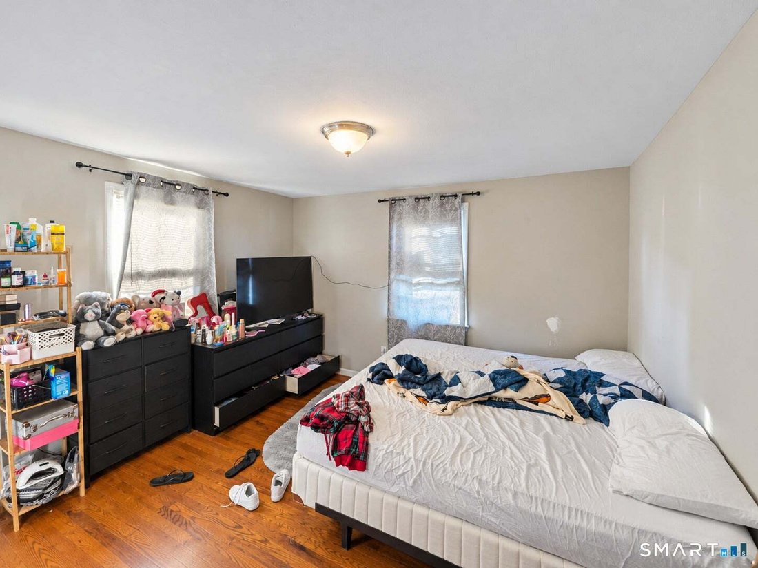 New Haven, Connecticut, United States 4 - 19152143