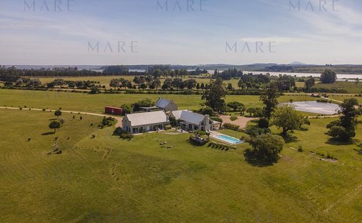Farm Ranch in La Capuera, Departamento Maldonado, Uruguay 1