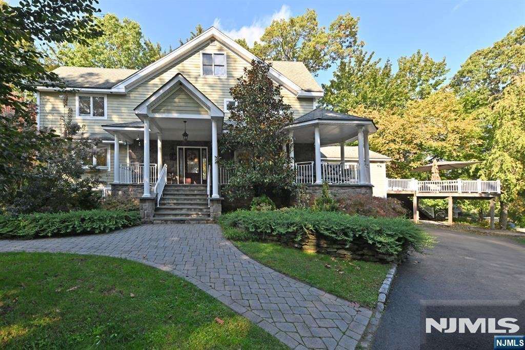 House in Woodcliff Lake, New Jersey, United States 1 - 19156589