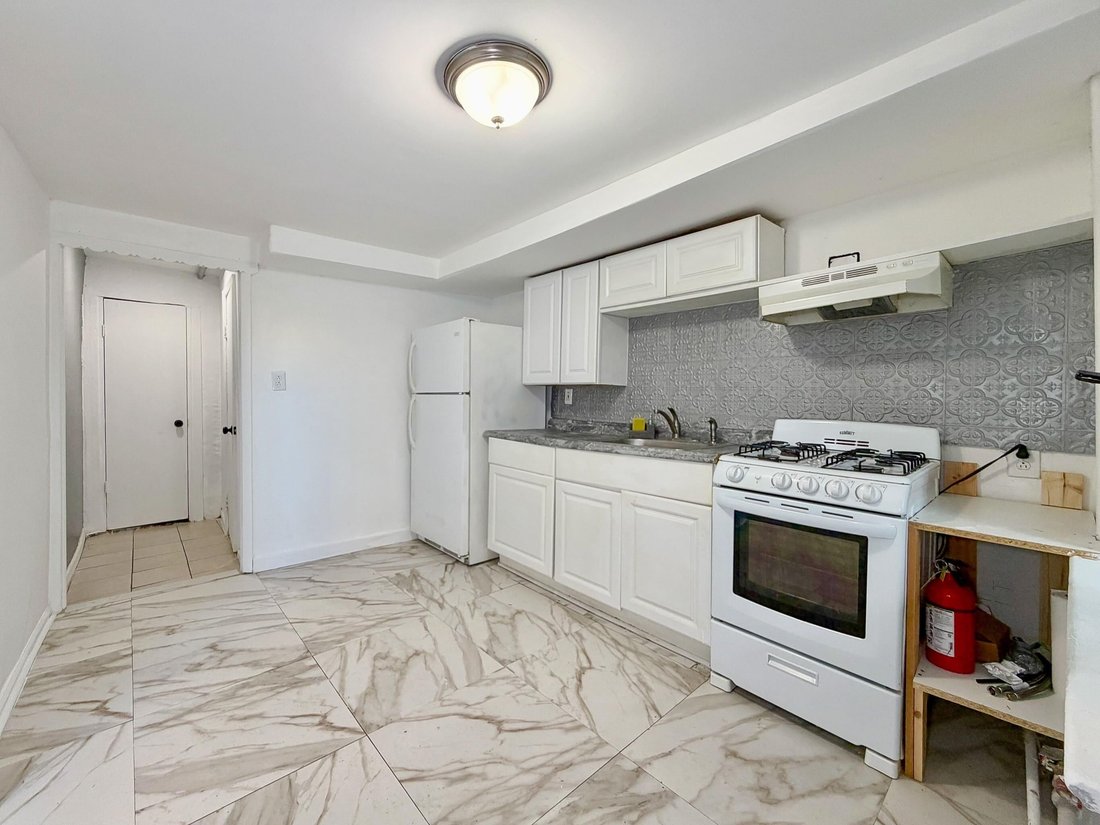 Apartment in North Bergen, New Jersey, United States 3 - 19152912