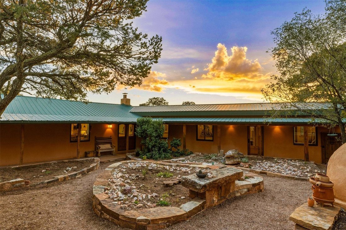 House in Santa Fe, New Mexico, United States 1 - 19154122