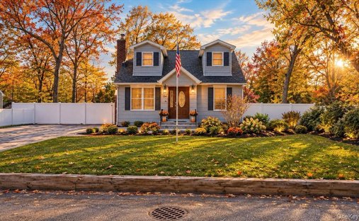 Haus in Mastic Beach, New York, Vereinigte Staaten 1