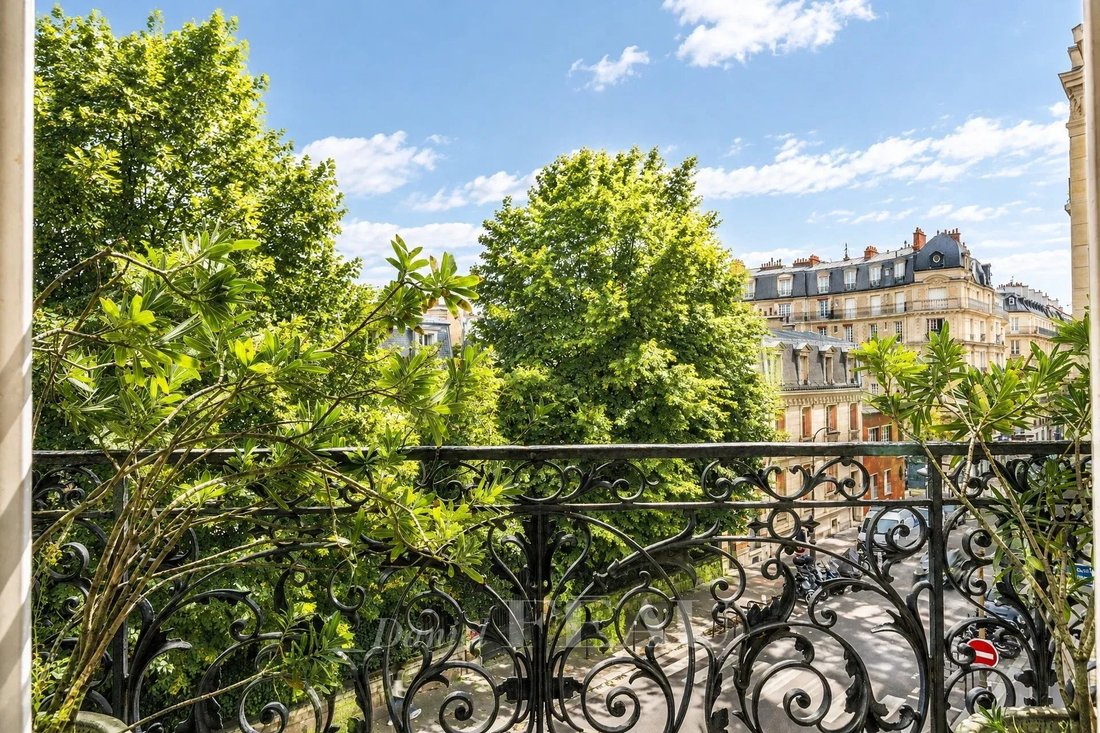 Apartment in Auteuil Nord, Paris 16e Arrondissement, Paris 3 - 19152737