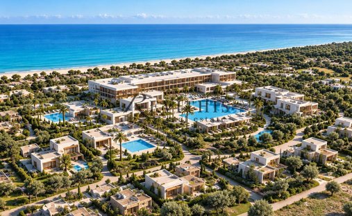 Land in Kastro - Kyllini, Peloponnese, Western Greece and the Ionian, Griechenland 1