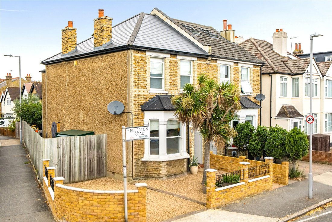 Casa a Surbiton, Borough Reale di Kingston upon Thames, Inghilterra 1 - 19152524