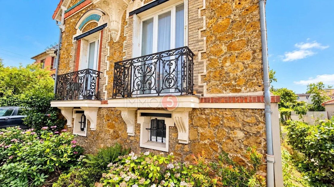 House in Collavéri-Kubacki, Livry-Gargan, France 3 - 18392162