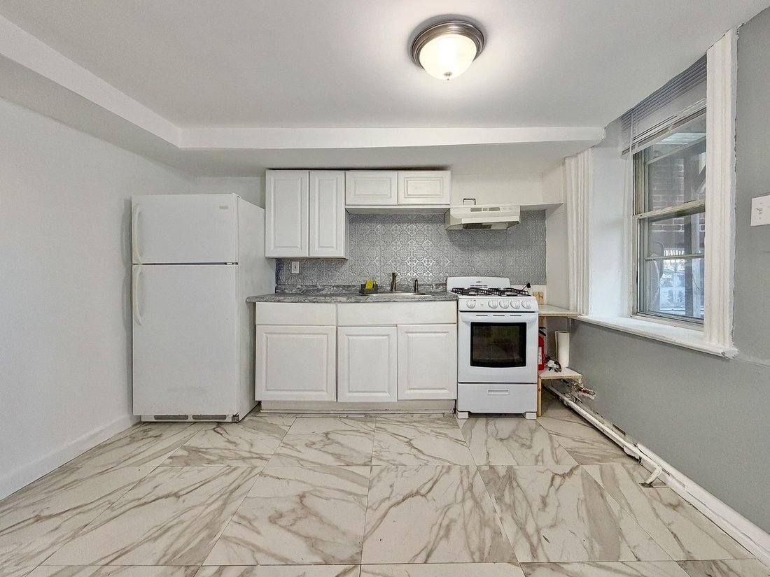 Apartment in North Bergen, New Jersey, United States 4 - 19152912