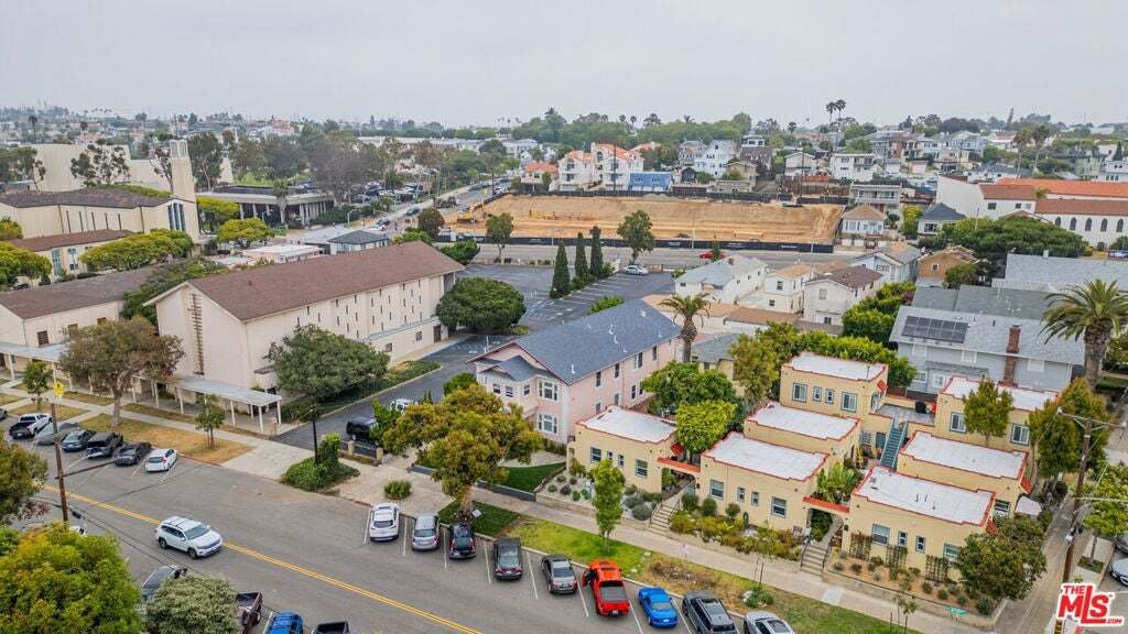 Torrance, California, United States 5 - 19154631