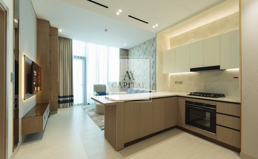 Apartment in Umm Suqeim, Dubai, United Arab Emirates 1