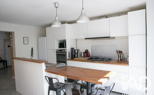 Maison à Saint Jean-Belcier-Carle Vernet-Albert 1er, Bordeaux, France 1