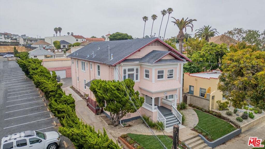 Torrance, California, United States 4 - 19154631