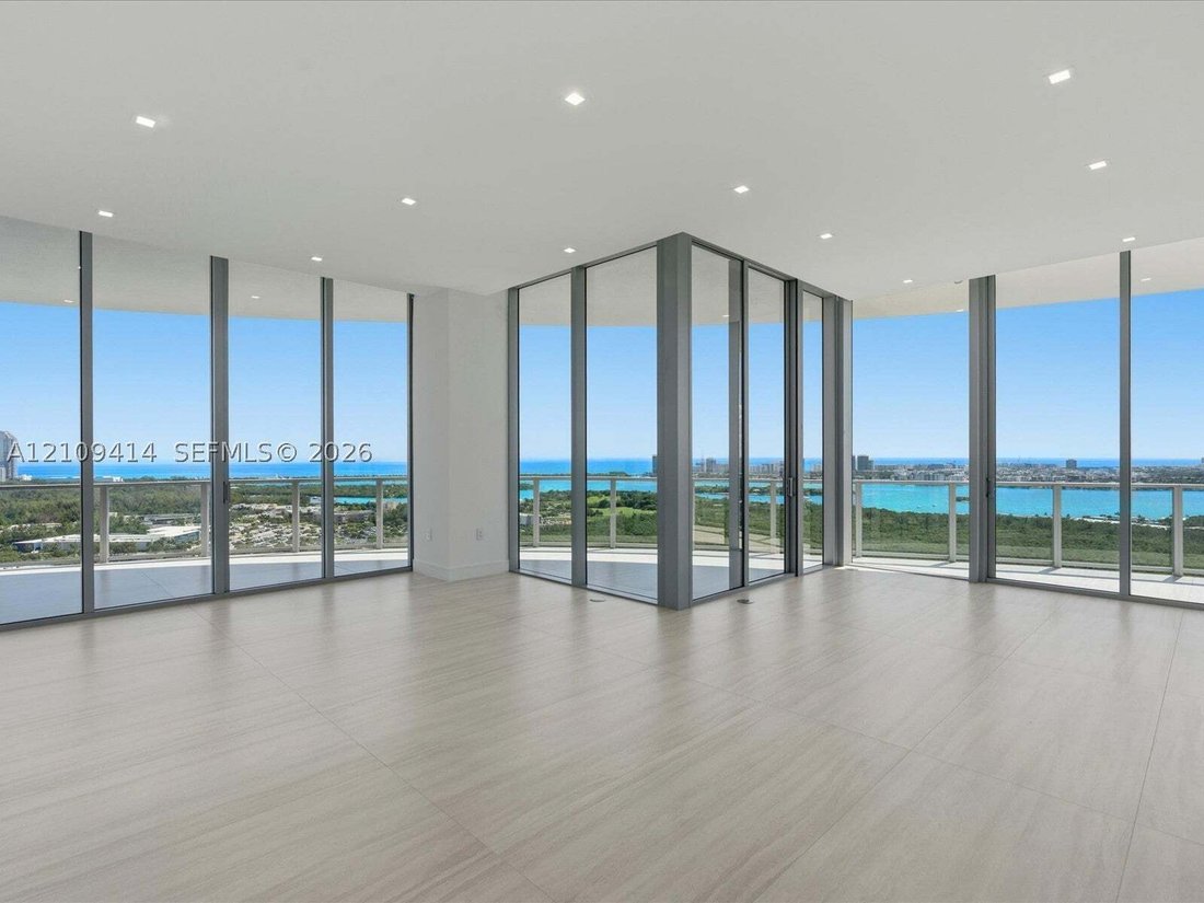 Condo in North Miami Beach, Florida, United States 3 - 19155760