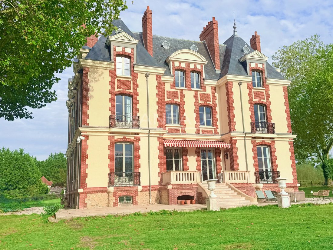 Château à Saint-Julien-sur-Calonne, Normandie, France 5 - 19153110