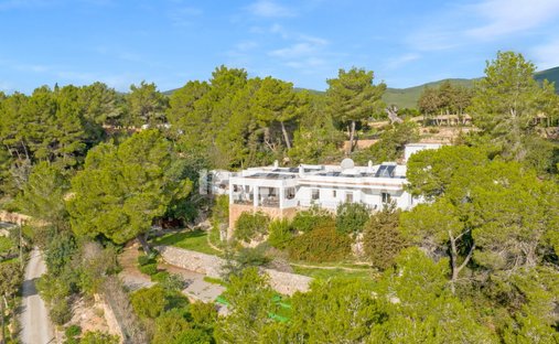 Casa di campagna a Sant Carles de Peralta, Santa Eulària des Riu, Isole Baleari 1