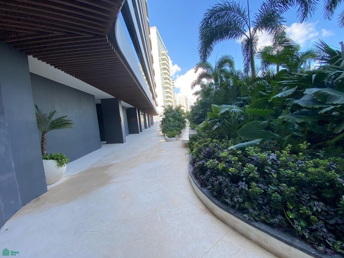 Condo in Cancún, Quintana Roo, Mexico 2 - 19155105