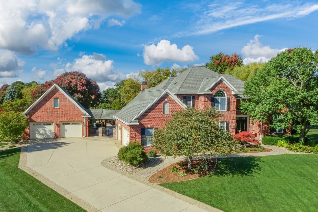 House in Bloomington, Illinois, United States 2 - 19153655