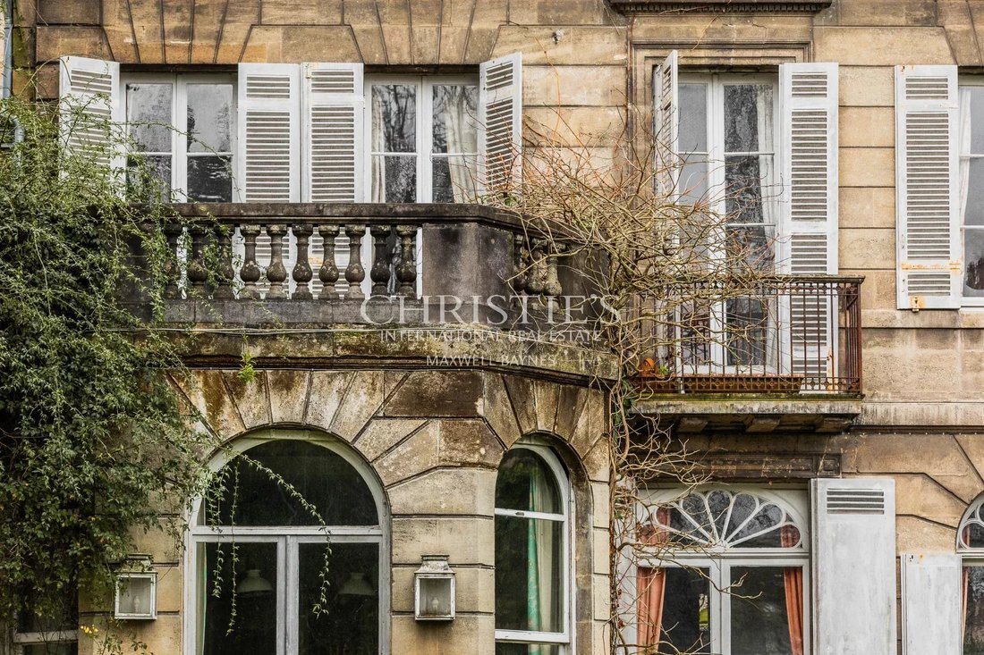 Estate in Grand Parc-Chartrons-Paul Doumer, Bordeaux, France 3 - 16810596
