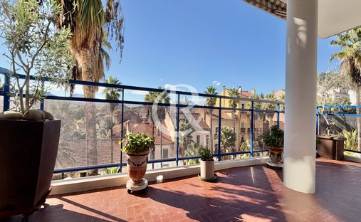 Wohnung in Hyères, Provence-Alpes-Côte d'Azur, Frankreich 1