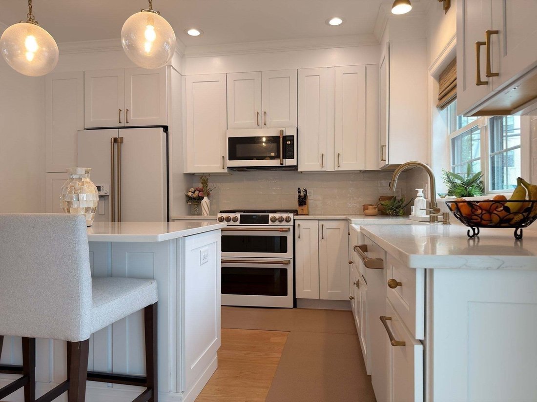 Condo in Peabody, Massachusetts, United States 3 - 19154217